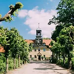 Otel Sorgenfrei Und Restaurant Atelier Sanssouci