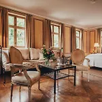 Sorgenfrei Und Restaurant Atelier Sanssouci Otel
