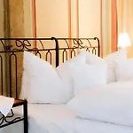 Sorgenfrei Und Restaurant Atelier Sanssouci Отель