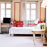 Sorgenfrei Und Restaurant Atelier Sanssouci Отель
