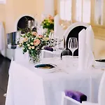 Sorgenfrei Und Restaurant Atelier Sanssouci Radebeul