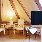 Sorgenfrei Und Restaurant Atelier Sanssouci 4* Radebeul