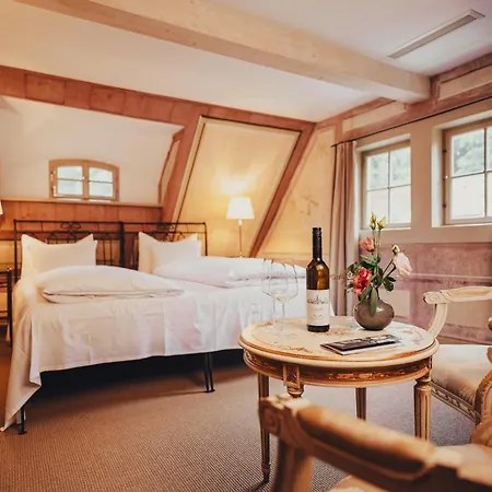 ホテル Sorgenfrei Und Restaurant Atelier Sanssouci 4*