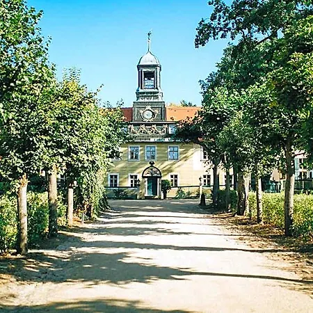 Sorgenfrei Und Restaurant Atelier Sanssouci 4*