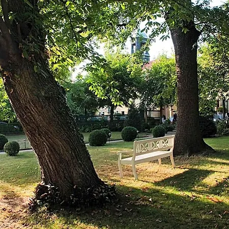 호텔 Sorgenfrei Und Restaurant Atelier Sanssouci 라데보일