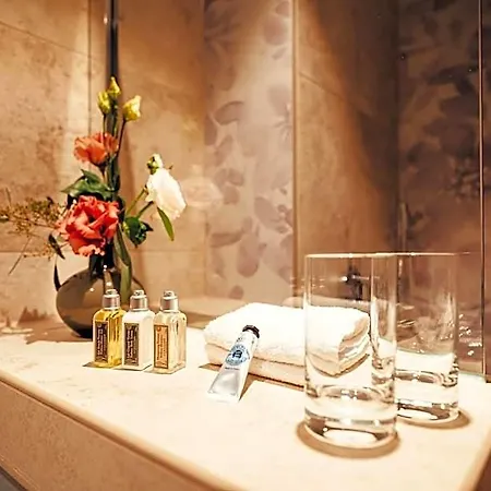Szálloda Sorgenfrei Und Restaurant Atelier Sanssouci