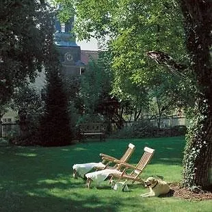 Sorgenfrei Und Restaurant Atelier Sanssouci 호텔 라데보일