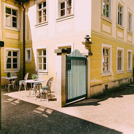 Sorgenfrei Und Restaurant Atelier Sanssouci Hotel 4*