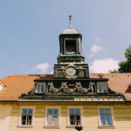 Sorgenfrei&restaurant Atelier Sanssouci 4*