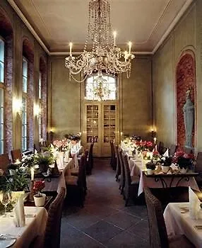 Sorgenfrei & Restaurant Atelier Sanssouci Hotel