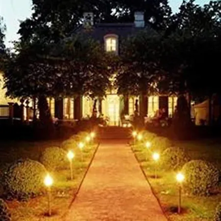 Sorgenfrei Und Restaurant Atelier Sanssouci