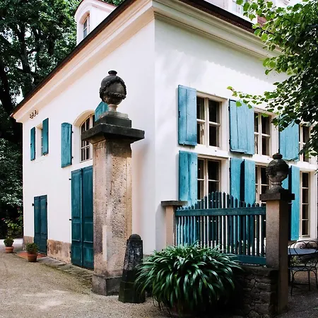 ホテル Sorgenfrei Und Restaurant Atelier Sanssouci 4*