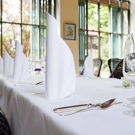 Szálloda Sorgenfrei Und Restaurant Atelier Sanssouci
