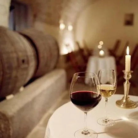Sorgenfrei Und Restaurant Atelier Sanssouci Szálloda 4*