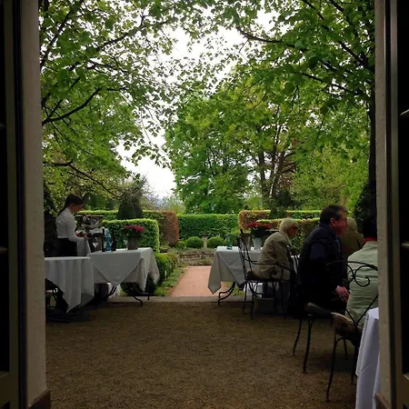 Sorgenfrei & Restaurant Atelier Sanssouci 4* Radebeul