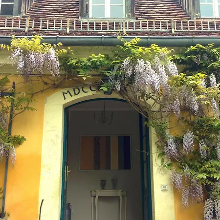 Sorgenfrei Und Restaurant Atelier Sanssouci Szálloda 4*
