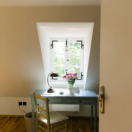 Szálloda Sorgenfrei Und Restaurant Atelier Sanssouci Radebeul