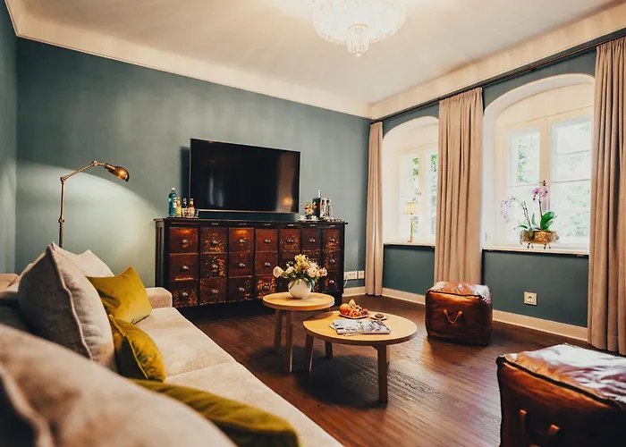 Sorgenfrei Und Restaurant Atelier Sanssouci Hotel Radebeul