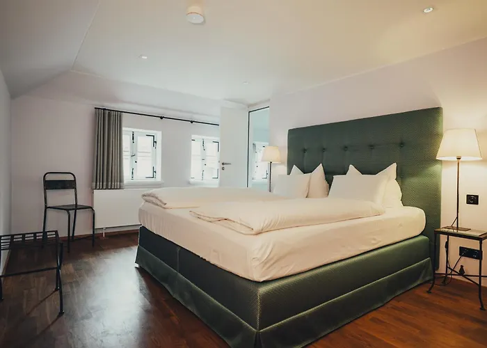 Hotel Sorgenfrei Und Restaurant Atelier Sanssouci Radebeul