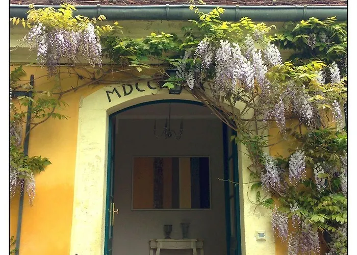 Sorgenfrei Und Restaurant Atelier Sanssouci 4*