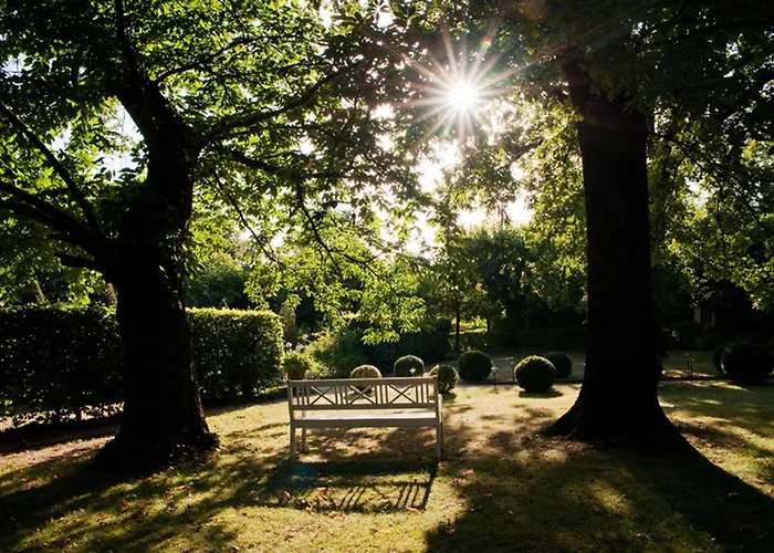 Sorgenfrei Und Restaurant Atelier Sanssouci Hotel 4*