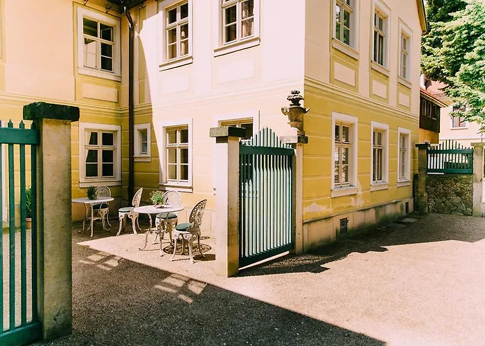 Sorgenfrei Und Restaurant Atelier Sanssouci Hotel 4*