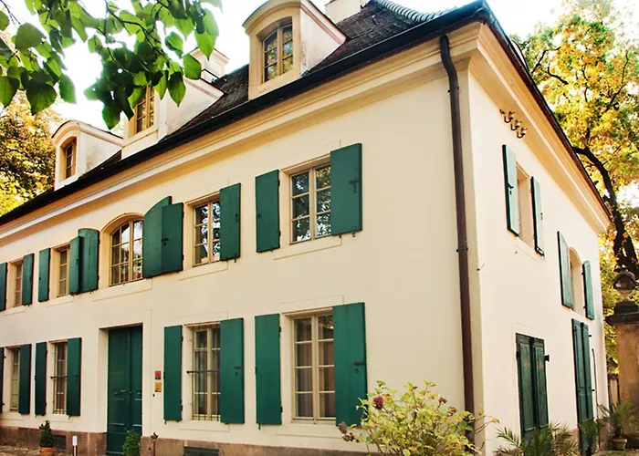 Sorgenfrei Und Restaurant Atelier Sanssouci Hotel