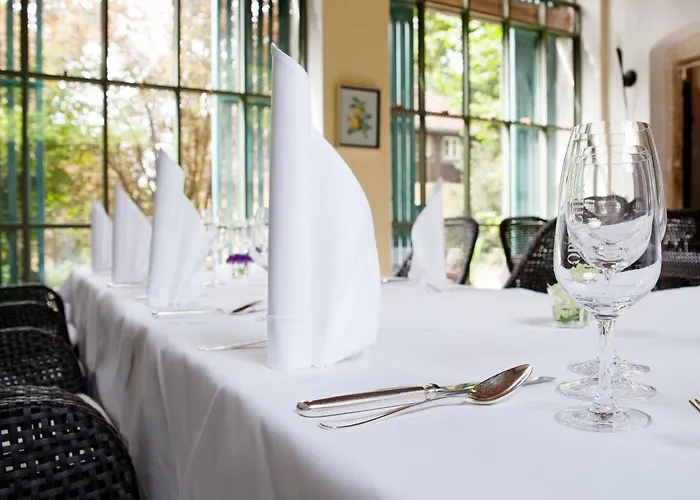 فندق Sorgenfrei Und Restaurant Atelier Sanssouci