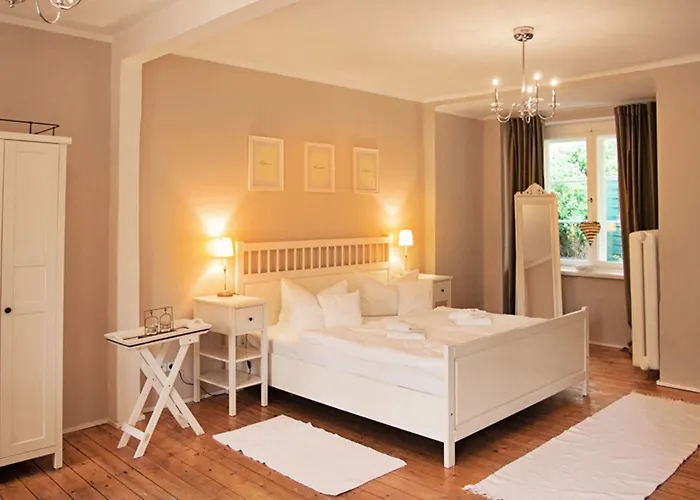 Sorgenfrei Und Restaurant Atelier Sanssouci 4*