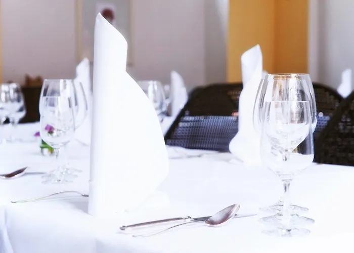 Sorgenfrei Und Restaurant Atelier Sanssouci فندق 4*